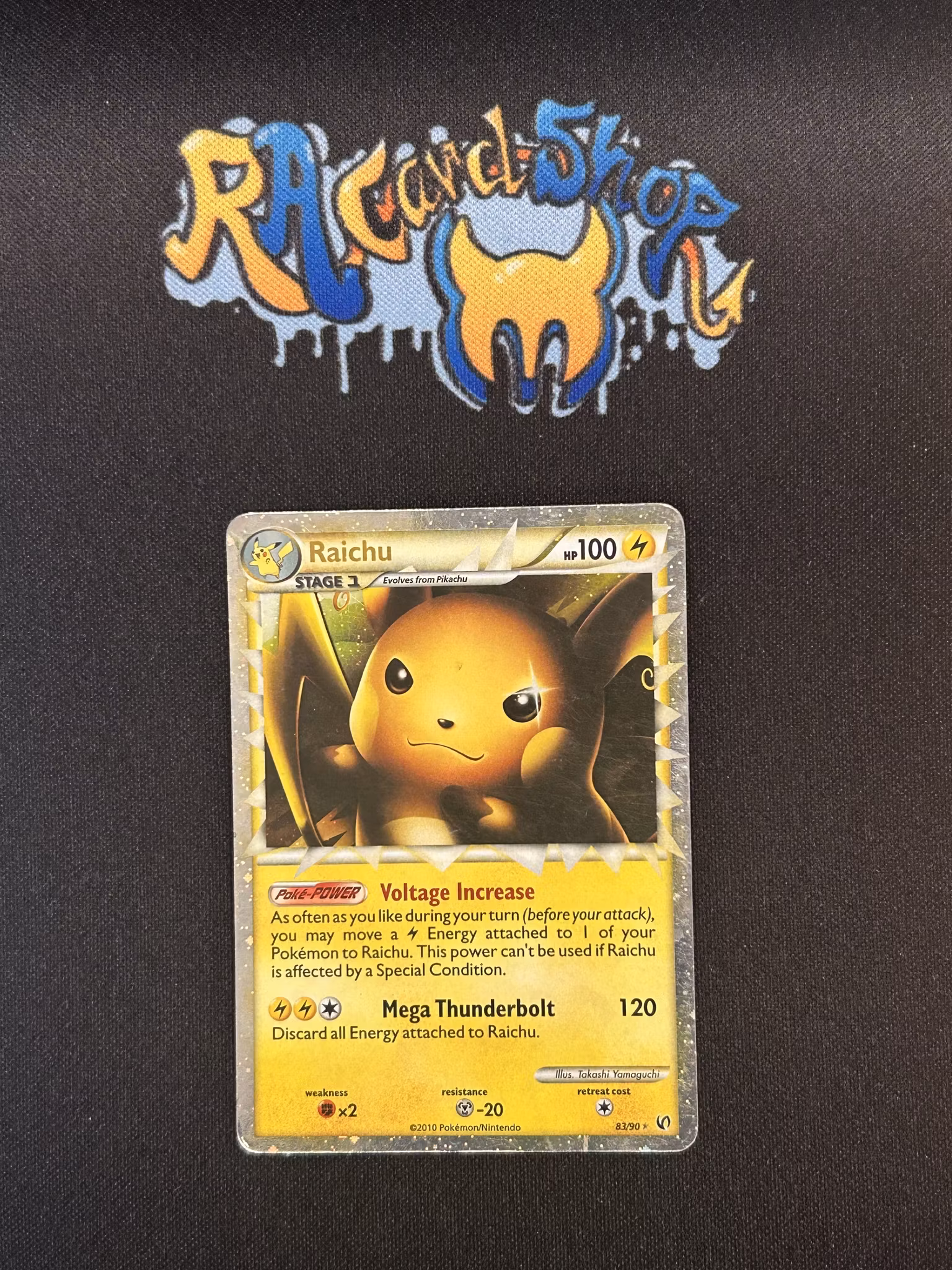 Raichu Ultra Rare 83/90 HS Undaunted Pokemon