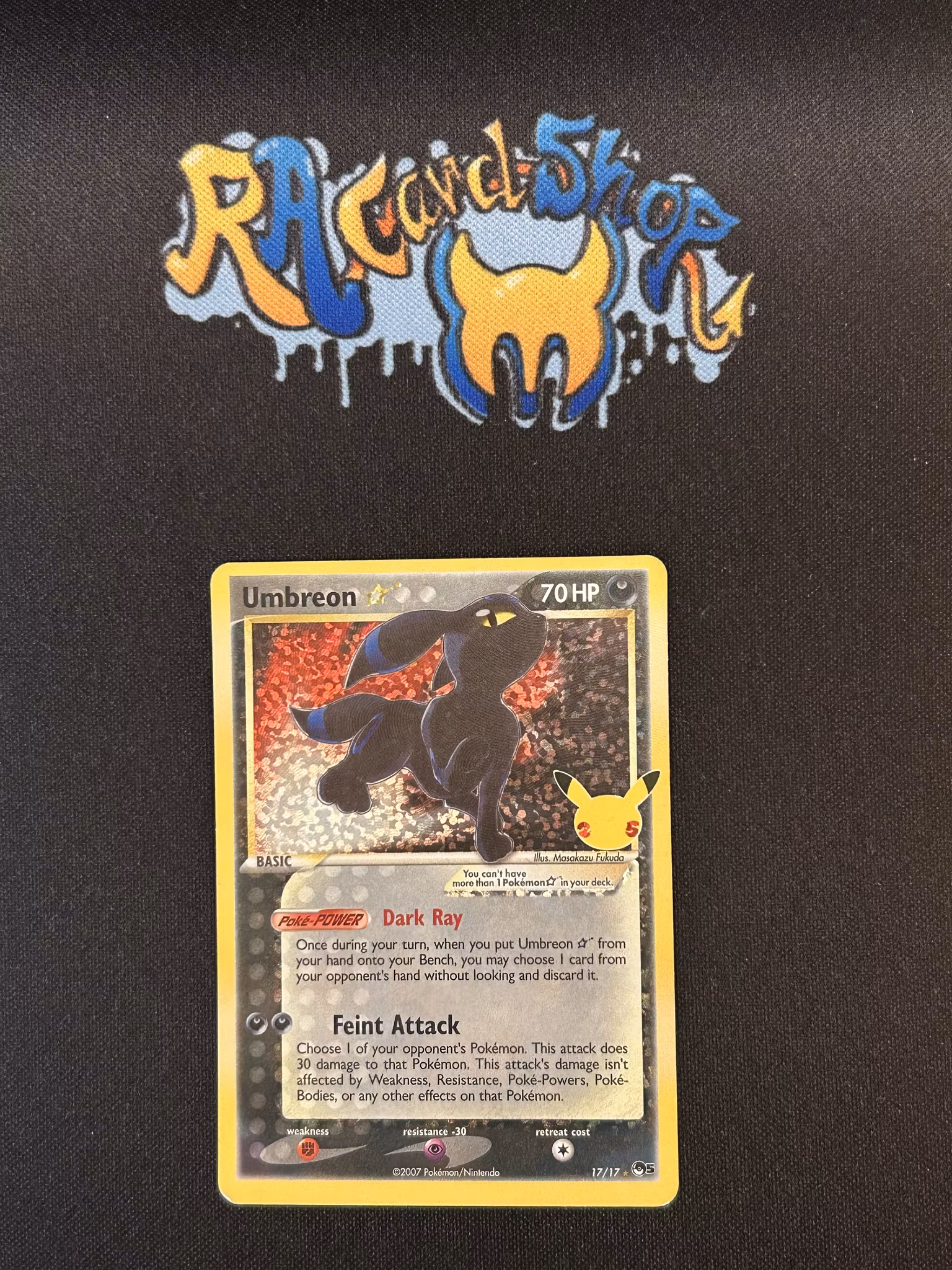 Umbreon Ultra Rare 17/025 Celebrations Pokemon