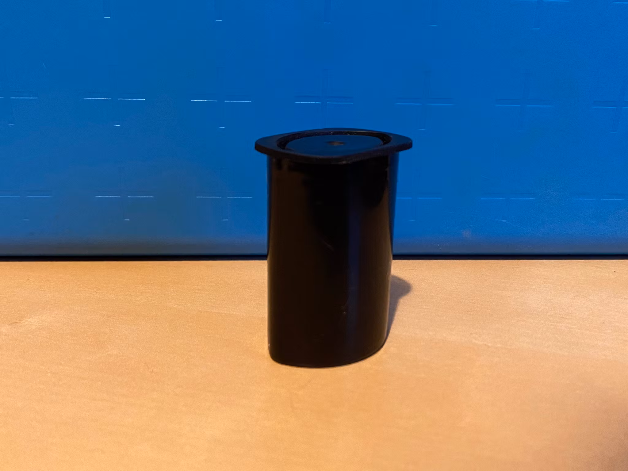 Behållare Svart Second Hand