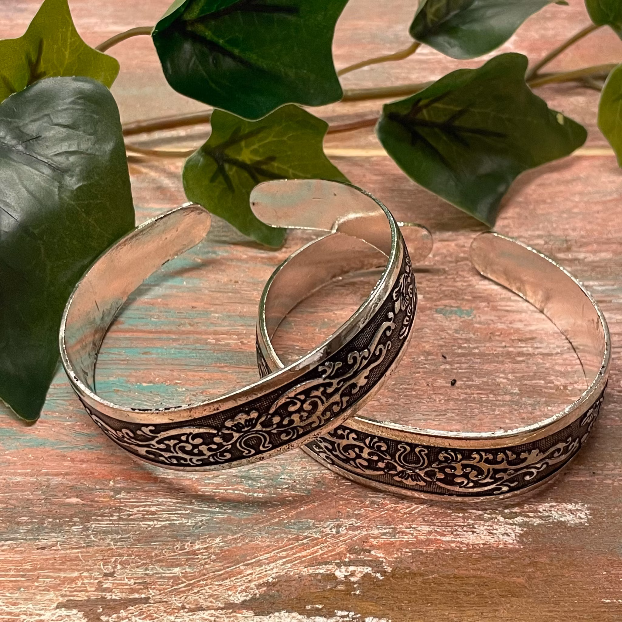 Tribal Flower Design Miao armband