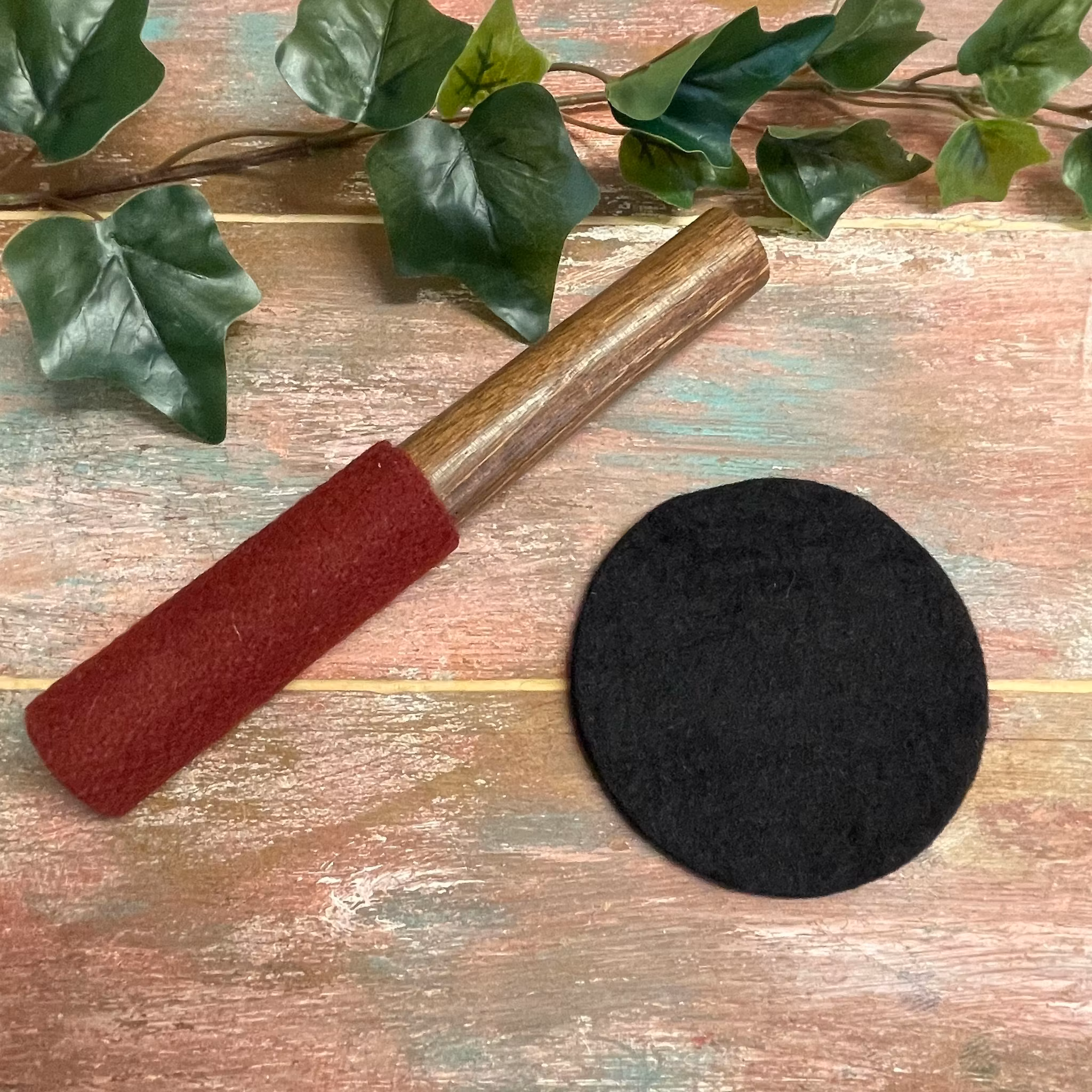 Singing bowl Chö-pa 10,5 cm set