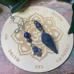 Unik pendel med Lapis lazuli och onda ögat.