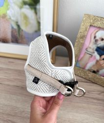 Step-in-sele Florence White