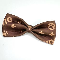 Pupreme Letter Bow-Tie