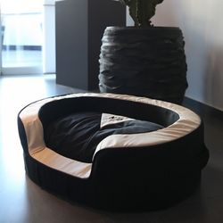 Anthon Dog bed - Black/Beige 90x68cm