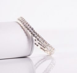 Fancy elastic double row collar w. rainstones