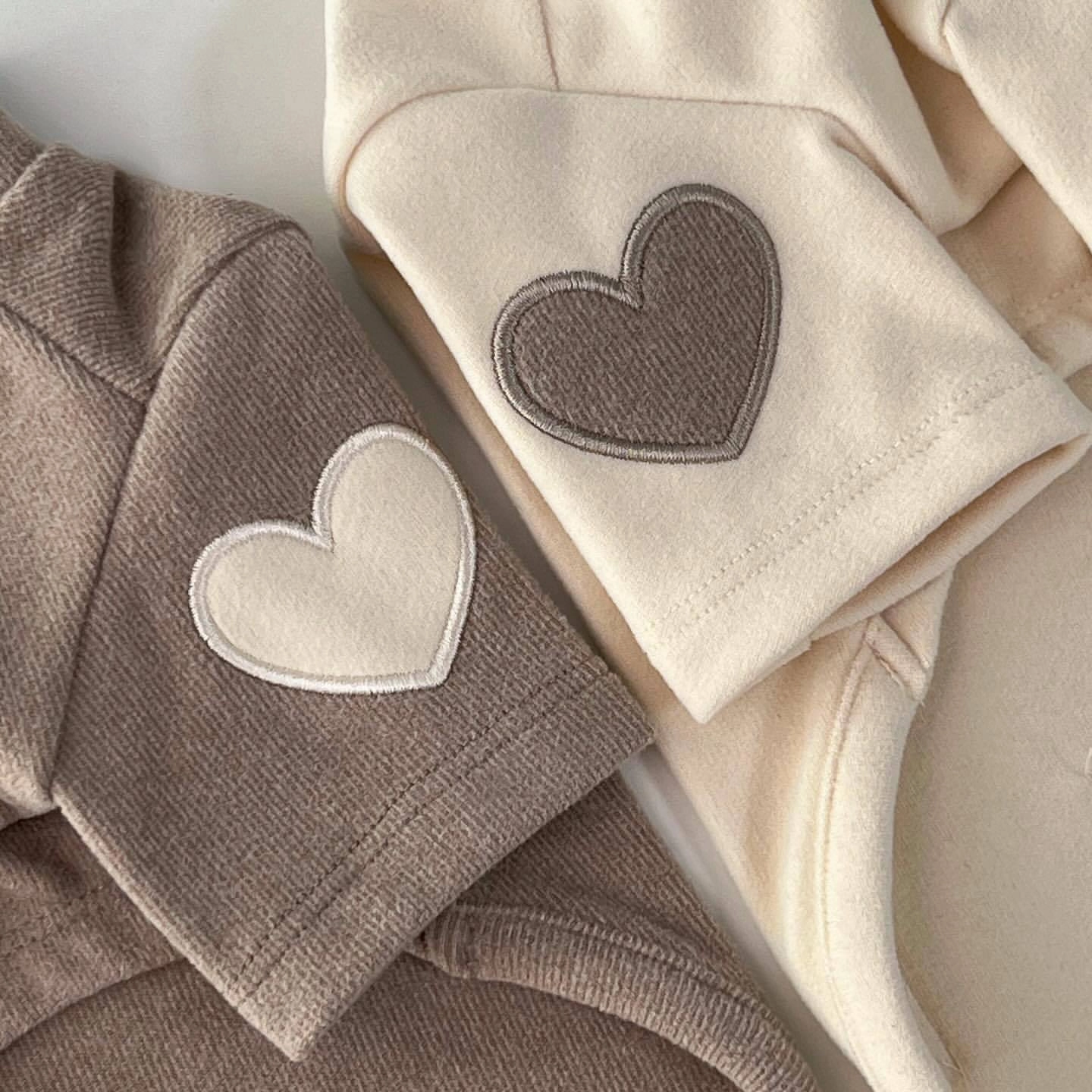 All You Need is Love – Hundtröja