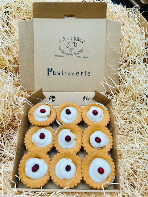 Bakewell Tarts Spannmålsfria Hundkakor m Jordnötssmör & Tranbär
