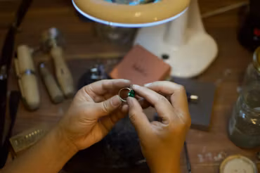 Reparation steninfattning