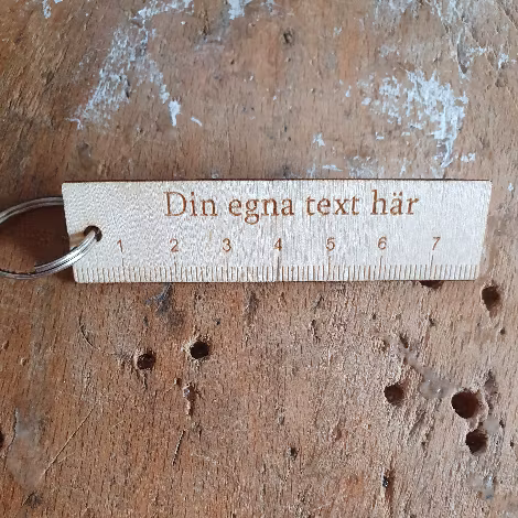 Linjal Nyckelhänge