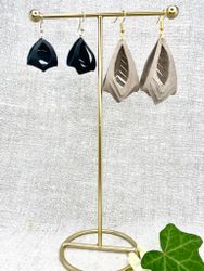 Mörkbeige "Veck", stor