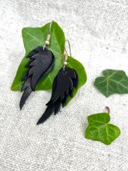 Dubbel "Änglavingar", mellan + liten. Svart och Svart