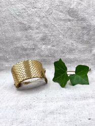 Läderarmband "Cleo" guldigt med nätmönster, nr 12