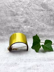 Läderarmband "Cleo" gul-guldigt, blank, nr 16