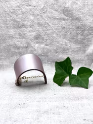 Läderarmband "Cleo" lavendel-skimrande, nr 40
