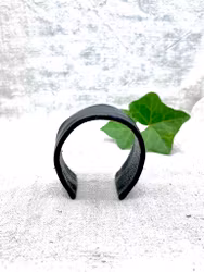 Läderarmband, formbart. 3 cm slätt