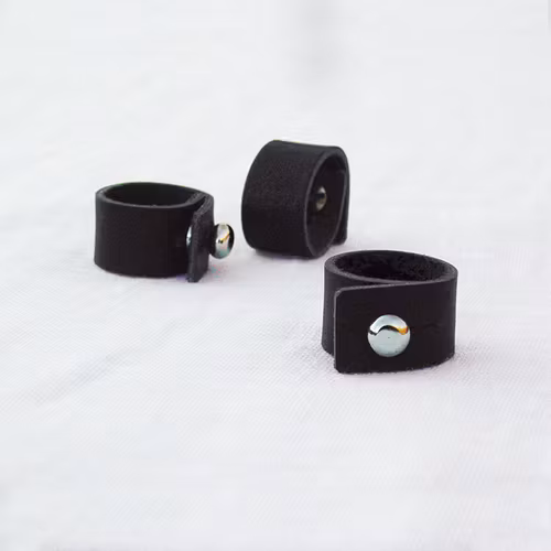 Ring/svart