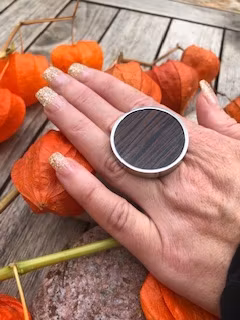 Sägen Teak ring stål justerbar hos EriCsson Ur och Guld