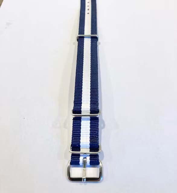 Blå-vitt natoklockarmband 18 mm Outlet Jemasmix hos Ericsson Ur och Guld