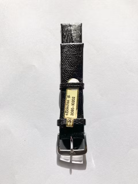 Klockarmband i svart äkta ödleskinn bredd 20 mm hos ericsonurochguld.se