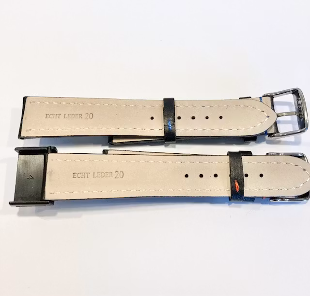 Klockarmband i äkta läder Färg svart med röda stickningar 20 mm hos Ericsson Ur och Guld