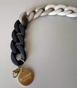 Elegant Noguat  Beiget Svart Armband - Perfekt för Höst och Vinter