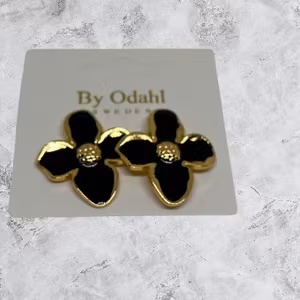 Blomörhänge svart guld by odahl