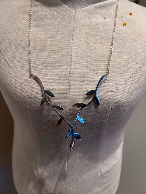 Myrten silverhalsband romantiskt liga design