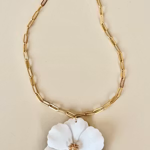 Vitt blom halsband by Odahl