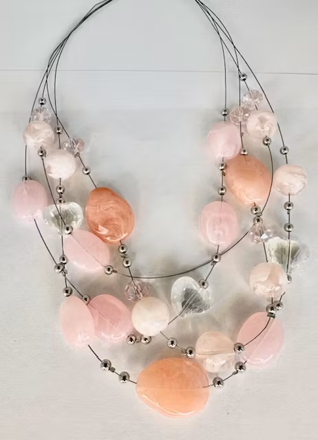 halsband flerradigt mix rosa apricos champange by odahl