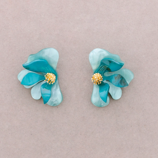 Blomörhängen mintgröna turkosa med gulddetalj resin