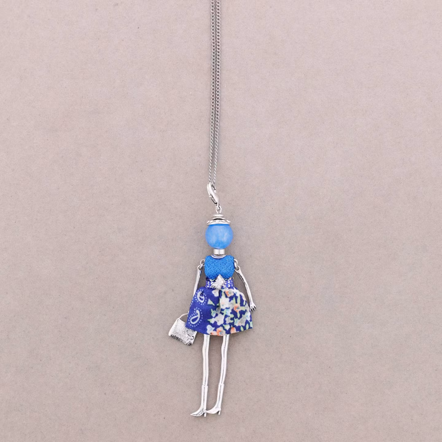 Blå Fashiondoll halsband