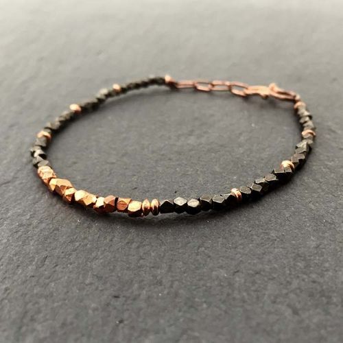 SVART DIAMANT ARMBAND I KOPPAR