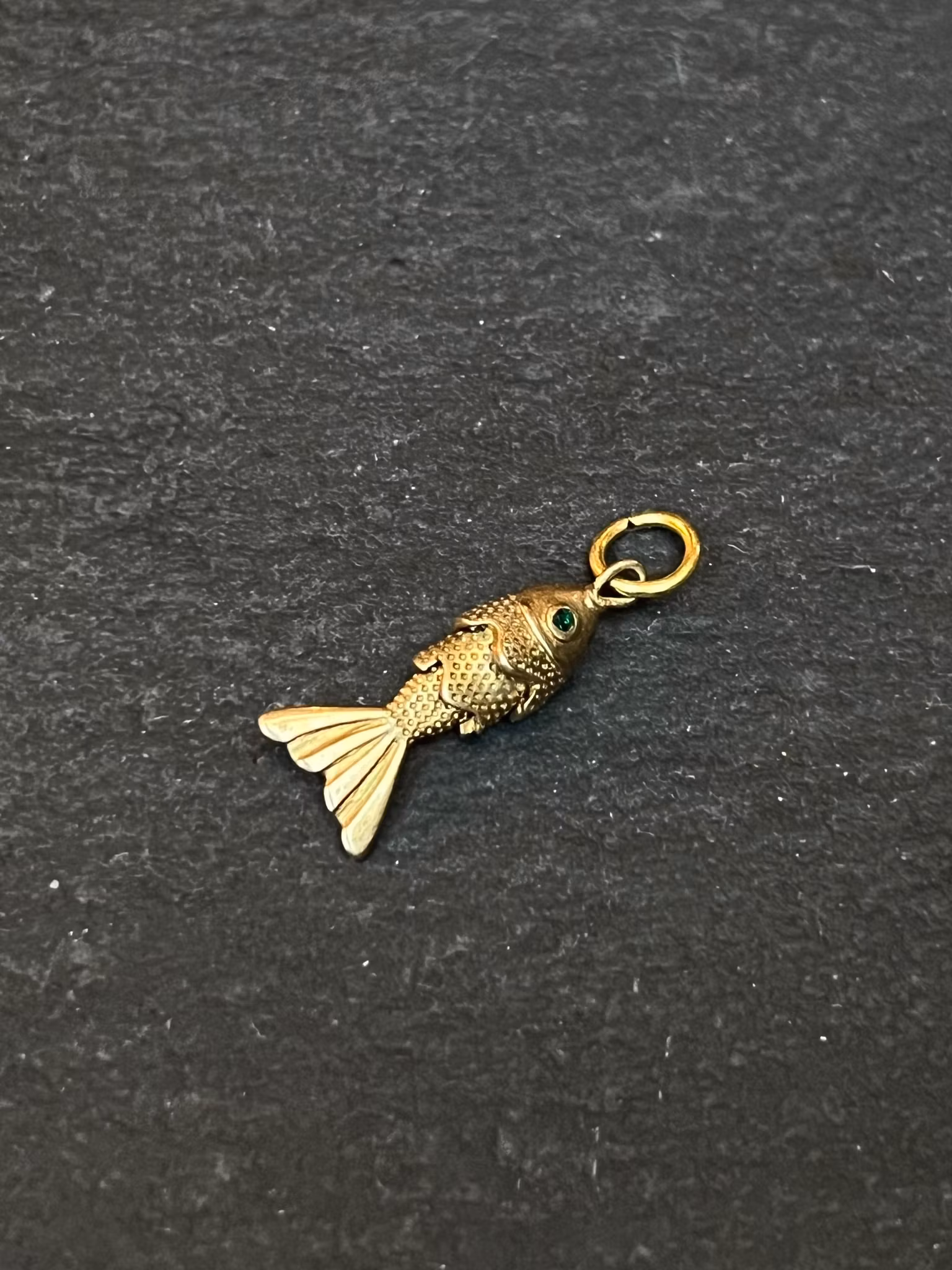 ELEMENTS ARMBAND MED 1 VALFRITT HÄNGE