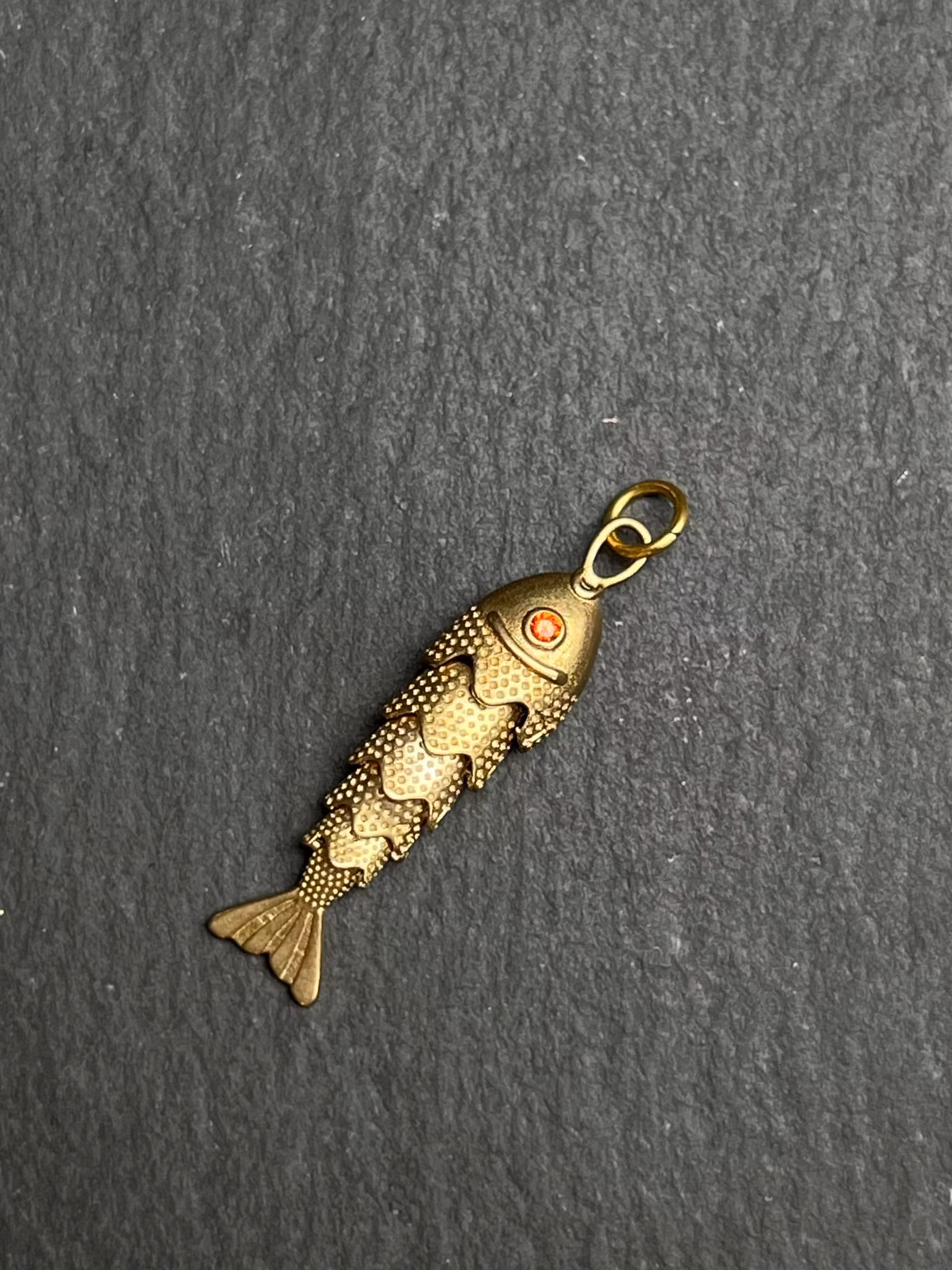 ELEMENTS ARMBAND MED 1 VALFRITT HÄNGE