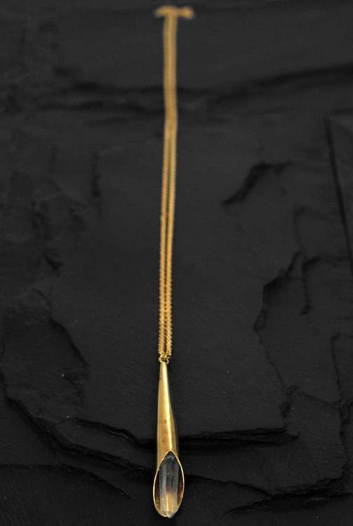 CRYSTALCONE HALSBAND MÄSSING