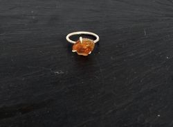 CLAWRING I 925 SILVER MED RÅ CITRIN
