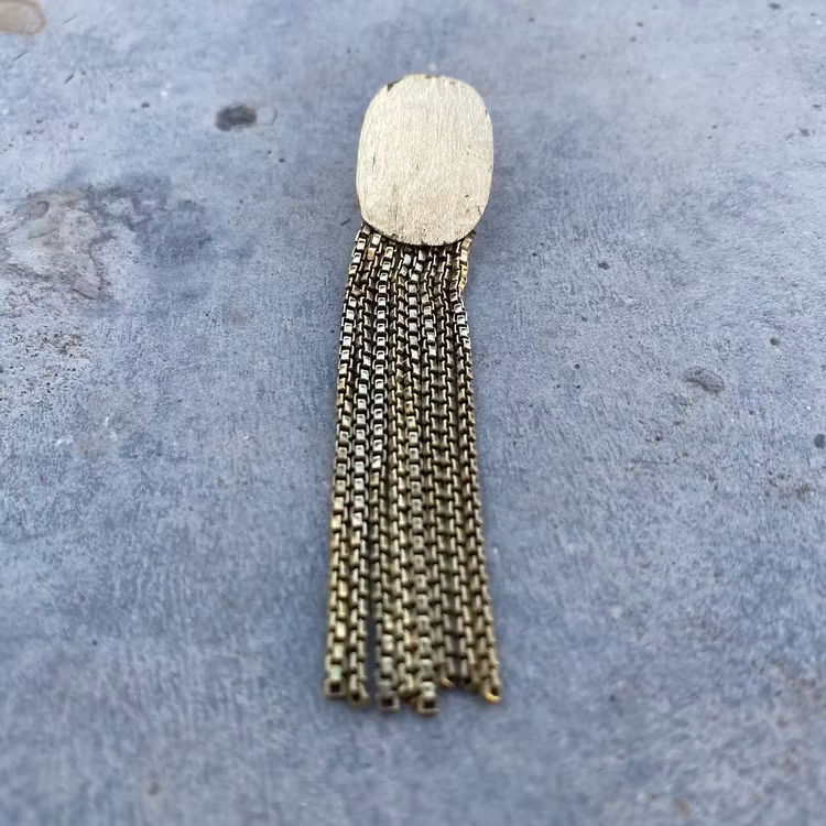 CHA CHA STUDS HÄNGANDE MÄSSING