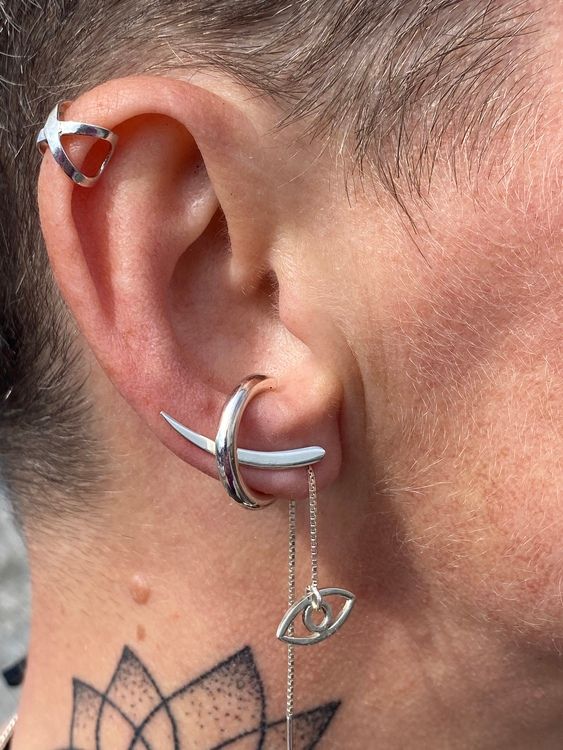 LITEN EARCRAWLER I 925 SILVER