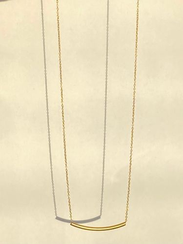 HALVCIRKEL HALSBAND TUNN KEDJA I MÄSSING