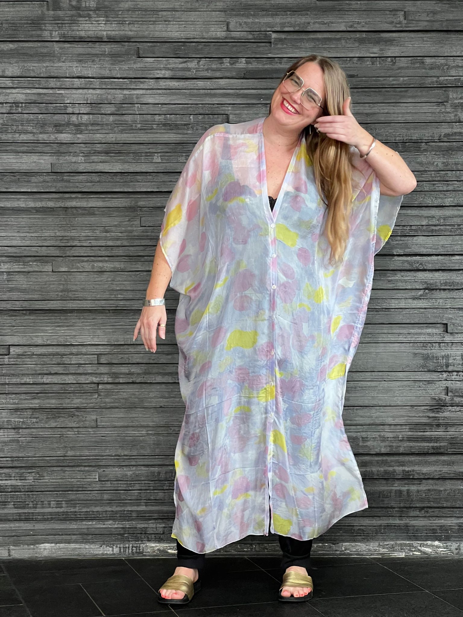 LÅNG SIDENKIMONO MED KNAPPAR #6