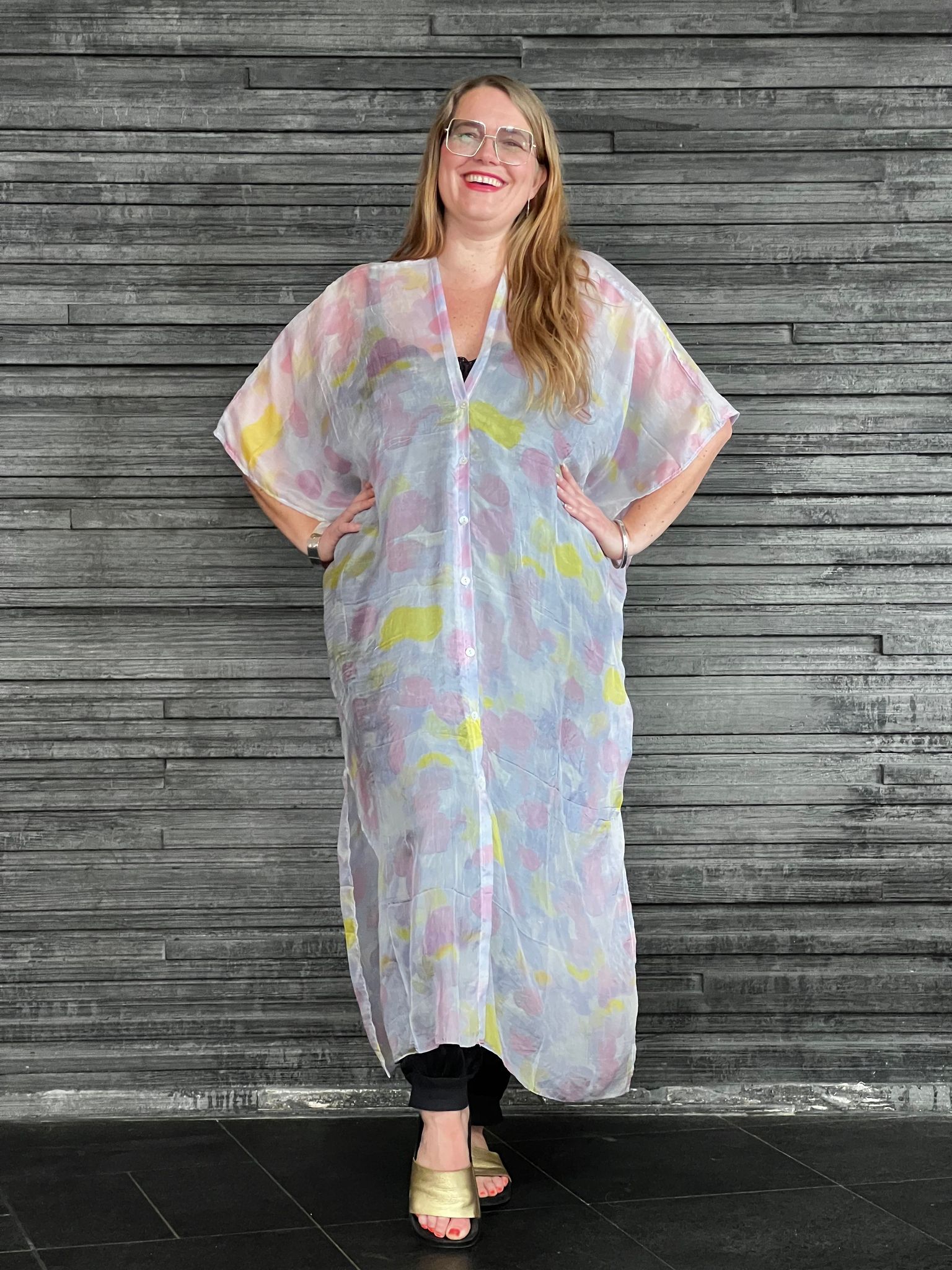 LÅNG SIDENKIMONO MED KNAPPAR #6