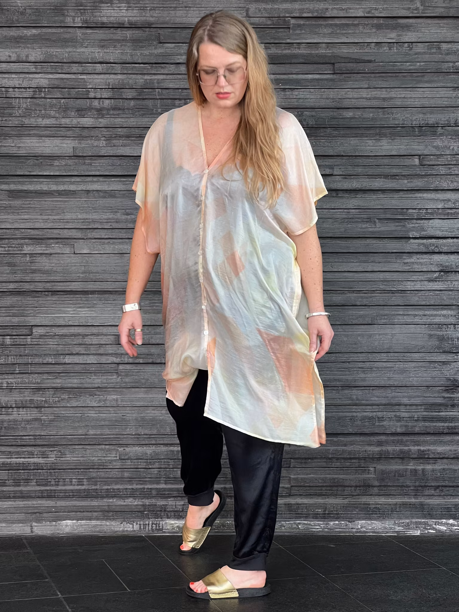 LÅNG SIDENKIMONO MED KNAPPAR #10