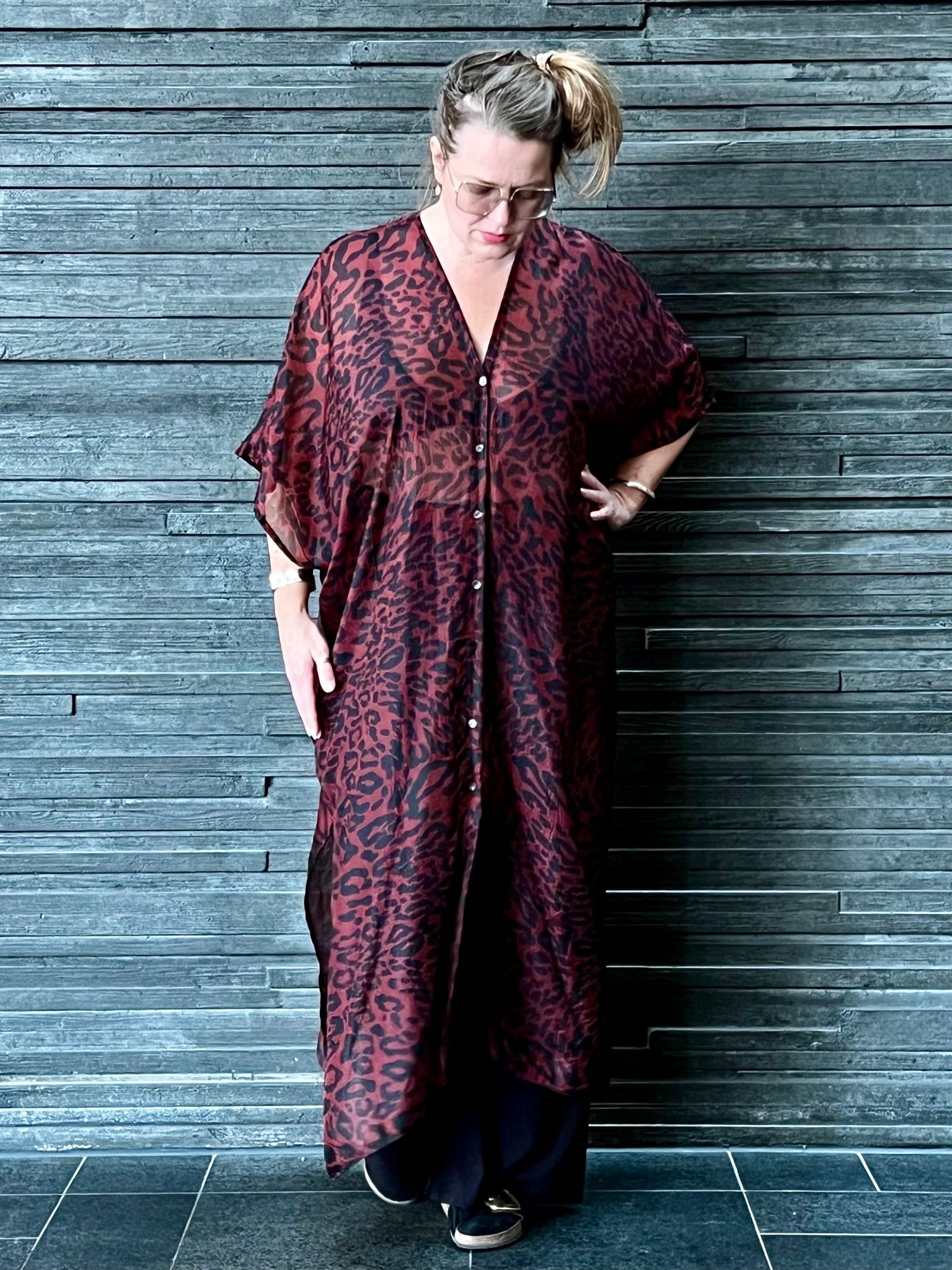 LÅNG SIDENKIMONO MED KNAPPAR #14