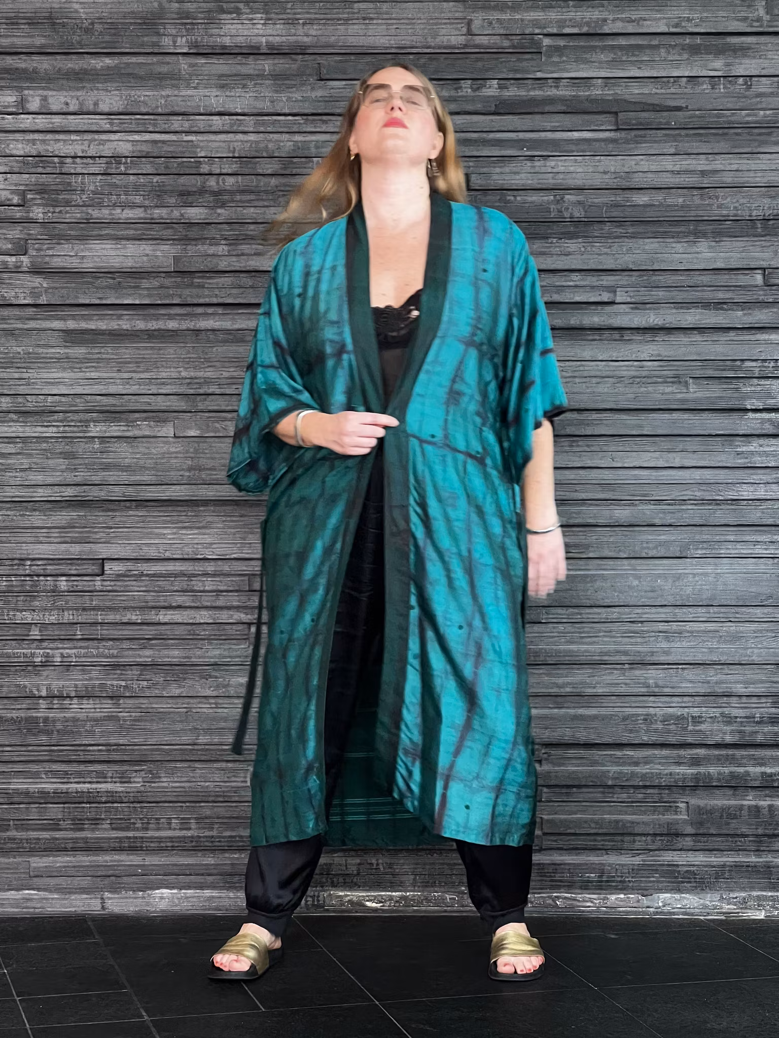 RECYKLAD SIDEN KIMONO EMERALD