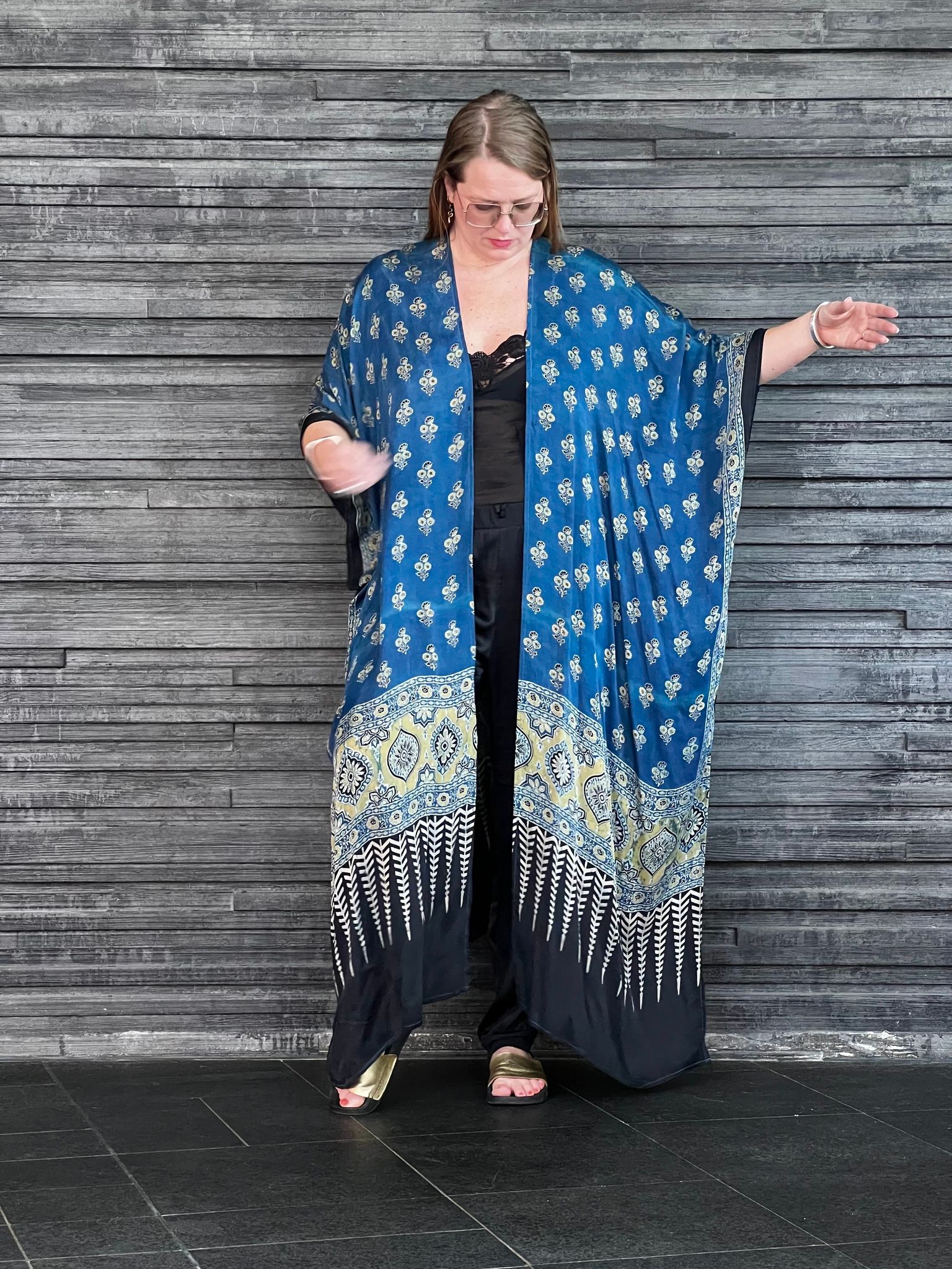 HANDTRYCKT KIMONO #2