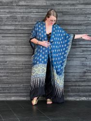 HANDTRYCKT KIMONO #2