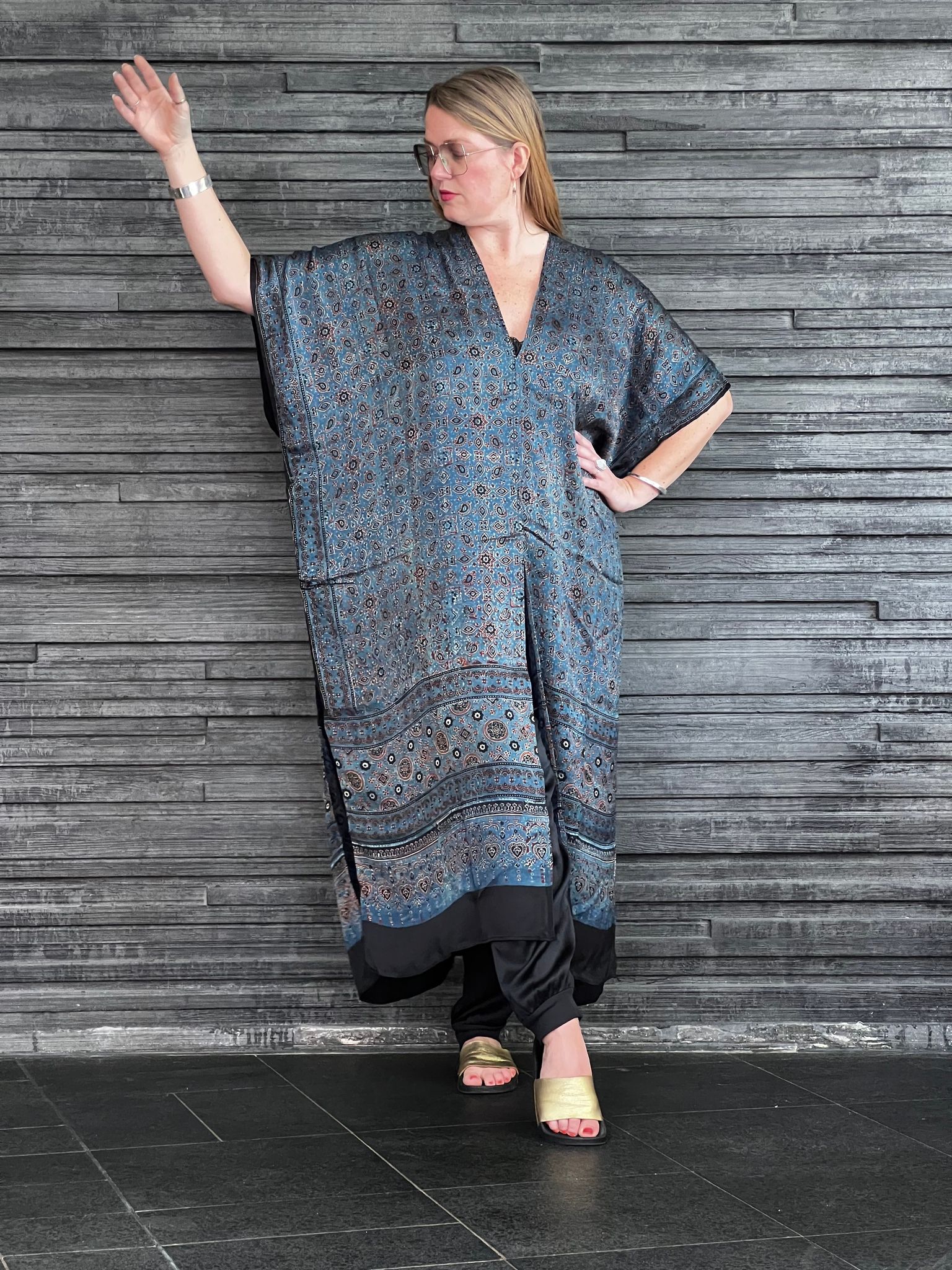 HANDTRYCKT KIMONO #9