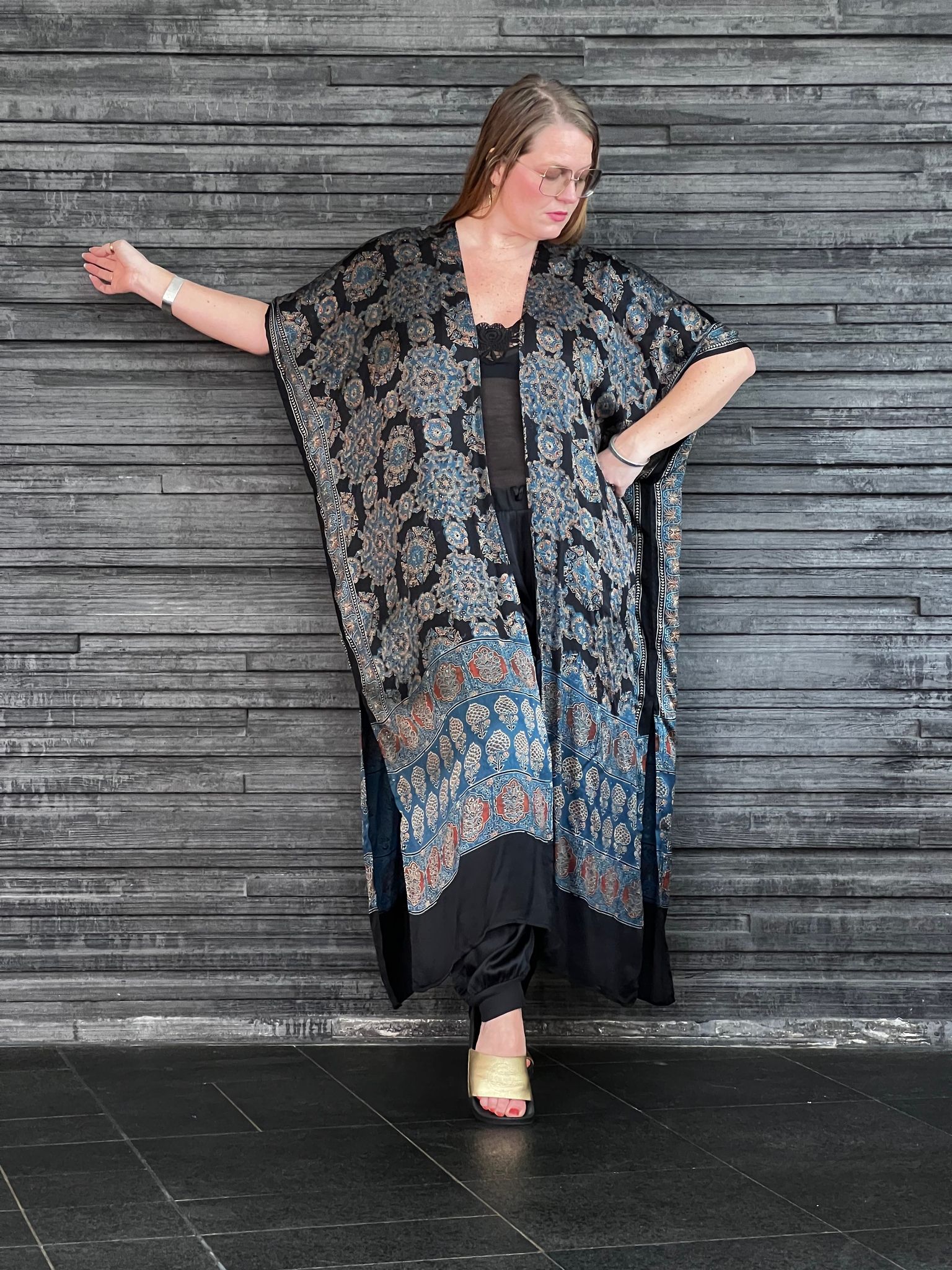 HANDTRYCKT KIMONO #13