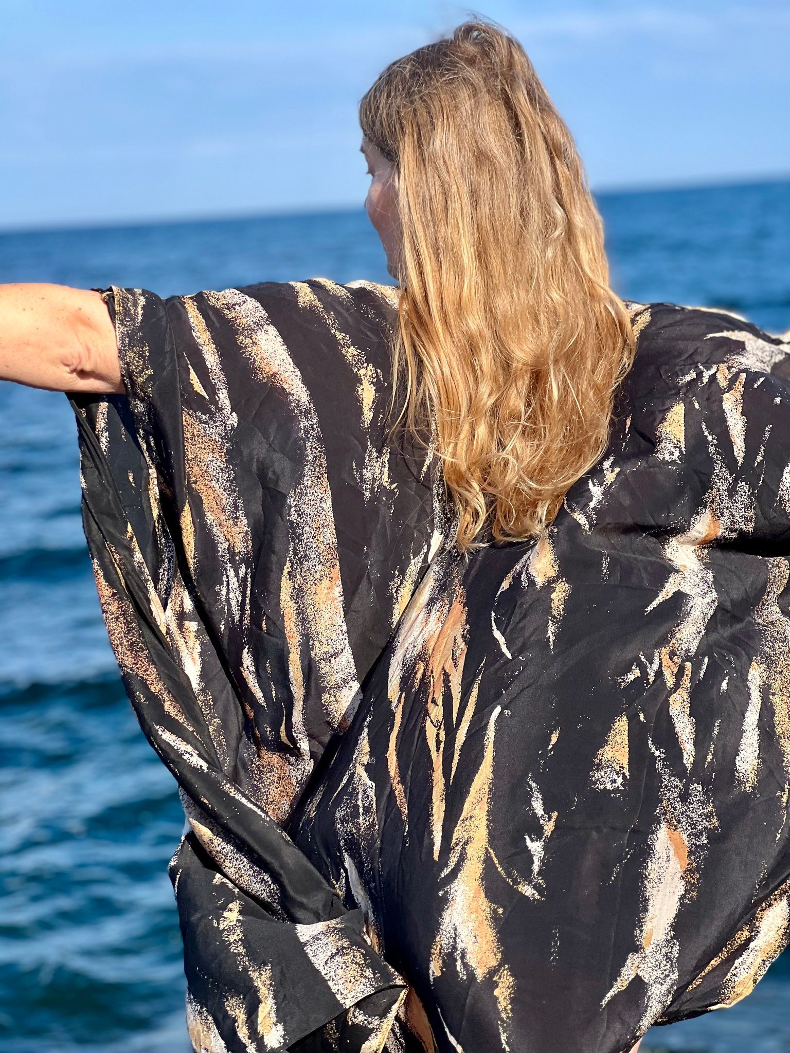 LÅNG SIDENKIMONO MED KNAPPAR #12